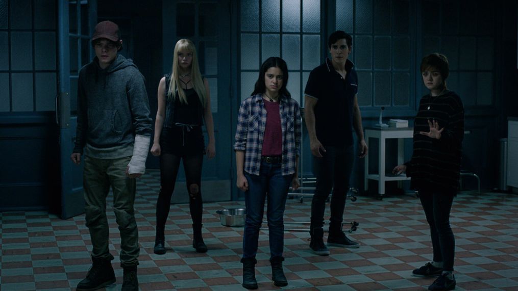 Maisie Williams, Henry Zaga, Blu Hunt, Charlie Heaton and Anya Taylor-Joy in “The New Mutants.” (Photo: 20th Century Studios)