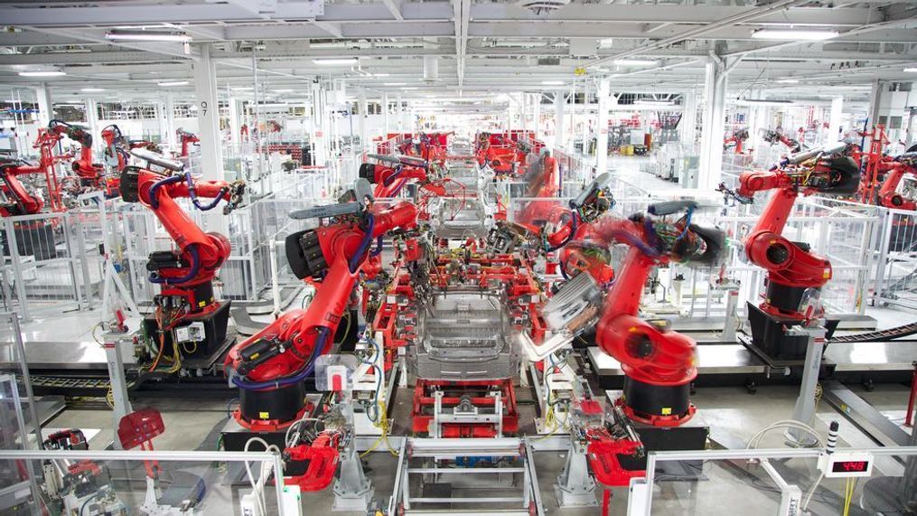 Tesla shuts down Model 3 assembly again to fix bottlenecks. Pictured is the Model S on the line at the Freemont Assembly Plant. (Photo courtesy of Tesla Inc.)