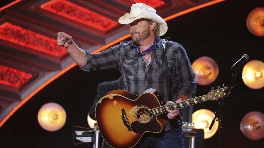 {p}Toby Keith performs during the American Country Countdown Awards at the Forum on Sunday, May 1, 2016 in Inglewood, Calif. (Photo by Vince Bucci/Invision/AP){/p}