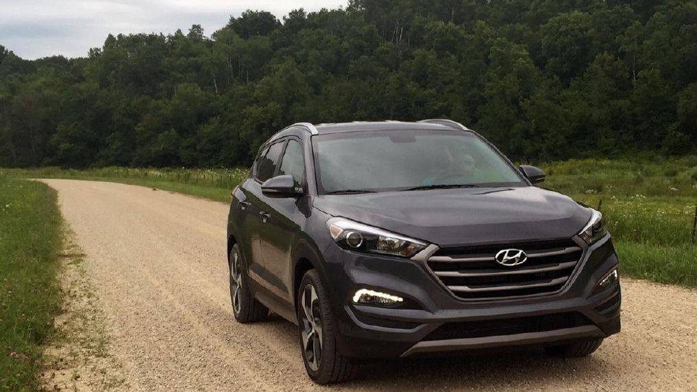 2016 Hyundai Tucson (Photo by Jill Ciminillo)