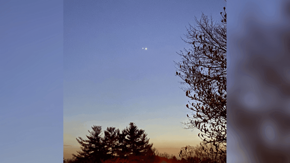 Separated by the apparent diameter of the full moon, Venus and Jupiter shine brightly and appear very close together Wednesday, March 1, 2023, as they set to pass each other in what’s known as a conjunction. (Hal Heaton/Chime In)