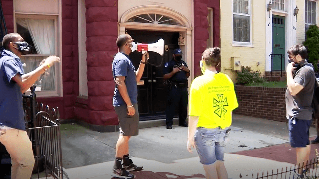 Protesters gather outside of Republican{&nbsp;}Senate Majority Leader Mitch McConnell's home for unemployment benefits rally Wednesday afternoon.{&nbsp;} (Tom Roussey/ABC7){&nbsp;}