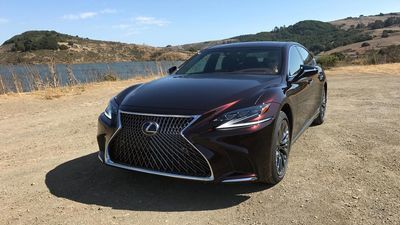 Image for story: 2018 Lexus LS: Lexus takes boring out of the luxury sedan [First Look]