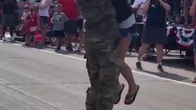 Image for story:  US service member proposes during Fourth of July parade in Minnesota