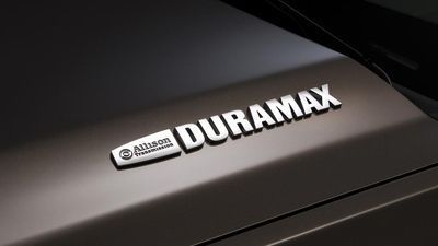 Image for story: GM sued over excess emissions in Silverado, Sierra Duramax Diesel