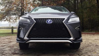 Image for story: Lexus tops vehicle dependability study for 7th straight year