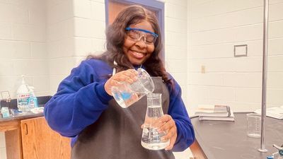 Image for story: High school senior gets 96 college acceptances, $1.3 million in scholarships