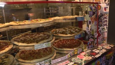 Image for story: Las Vegas pizzeria introduces grasshopper pizza amid insect invasion 