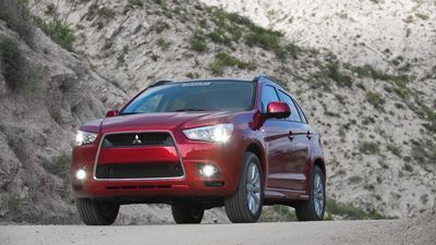 Image for story: Mitsubishi recalls SUV and car models; belt can come loose