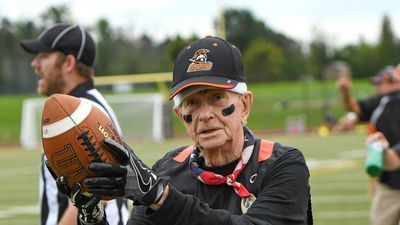 Image for story: 88-year-old ball boy celebrates 60 seasons with Rome Free Academy football team: 'It makes me feel young'