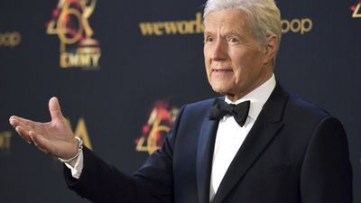 Image for story: Old skating rink in Los Angeles turned into homeless shelter named after Alex Trebek