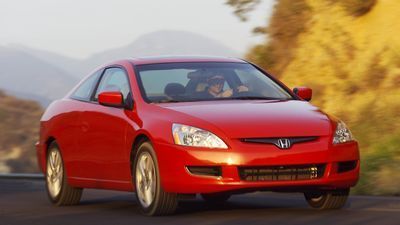 Image for story: Honda recalls Accords in the US to check replaced air bags 