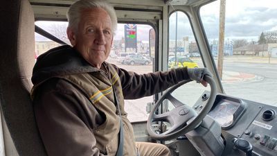 Image for story: Nebraska UPS driver is close to driving 1 million miles accident-free