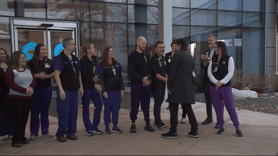 Image for story: Actor Jeremy Renner returns to Renown Hospital to thank staff who helped save his life in January