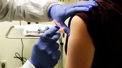 Image for story: Thousands volunteer to get coronavirus in hopes of helping find an effective vaccine