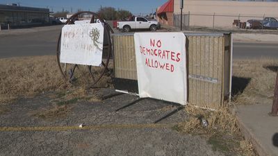 Image for story: Misspelled sign outside Texas store draws widespread attention online 