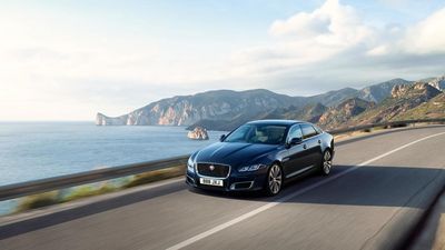 Image for story: Jaguar will reportedly follow electric XJ with gas-powered models