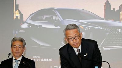 Image for story: Toyota reports improved quarterly profit despite incentives