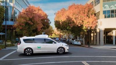 Image for story: Waymo purchase of Chrysler Pacifica Hybrids may limit consumer access to federal rebate