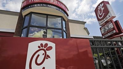 Image for story: 'A fond farewell': Chick-fil-A to remove side salad from menu