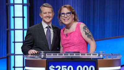 Image for story: Amy Schneider wins hard-fought 'Jeopardy!' Tournament of Champions