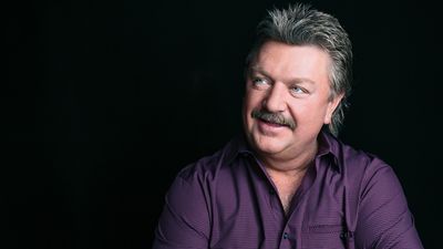 Image for story: Joe Diffie dead at 61 from complications of COVID-19