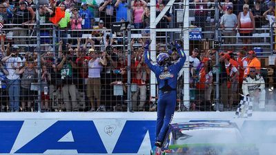 Image for story: Kyle Busch gets NASCAR playoff win in New Hampshire