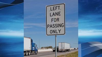 Image for story: 'We've heard many of you didn't know:' sign reminds drivers the left lane is for passing