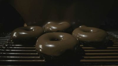 Image for story: Krispy Kreme plans 'Tastiest Eclipse In History'