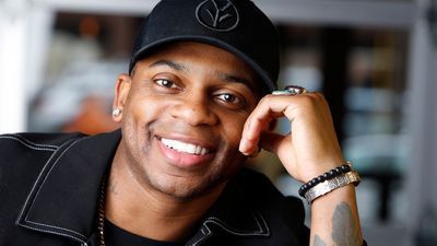 Image for story: Country artist Jimmie Allen accused of rape, sexual assault of manager in lawsuit