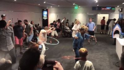 Image for story: Southwest Airlines holds hula hoop contest for passengers waiting at LAX