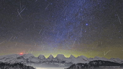 Image for story: 'Meteor storm' of 1,000 meteors per hour could light up Memorial Day sky