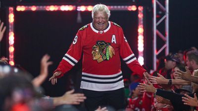 Image for story: Hockey legend Bobby Hull passes away at age 84