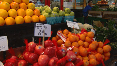 Image for story: Recent studies report eating more fruit improves skin, hair and brain health