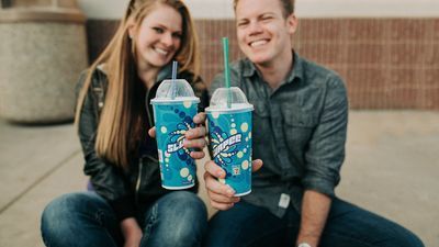 Image for story: Couple reminisces about Slurpee engagement photos on 7/11