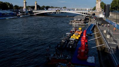 Image for story: Triathlon cancels Olympic swim training again over poor water quality in the Seine River