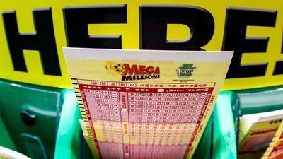 Image for story: Powerball & Mega Millions jackpots soar past a billion dollars for first fall drawing