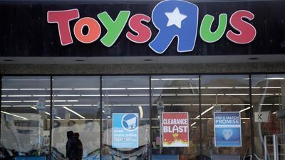 Image for story: Use Toys R Us gift cards at Bed Bath and Beyond