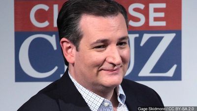 Image for story: Ted Cruz defeats Jimmy Kimmel at Blobfish Basketball Classic