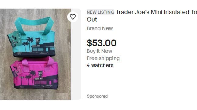 Trader Joe’s new $3.99 mini insulated tote bag reselling for $100 or more on eBay (Screenshot from ebay.com) 