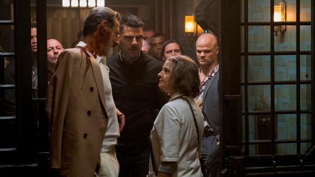 Jeff Goldblum, Zachary Quinto and Jodie Foster in "HOTEL ARTEMIS." (Matt Kennedy/Global Road Entertainment)