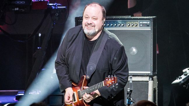 Marillion's Steve Rothery at Cardiff. (PHOTO:{&nbsp;}Anne-Marie Forker)