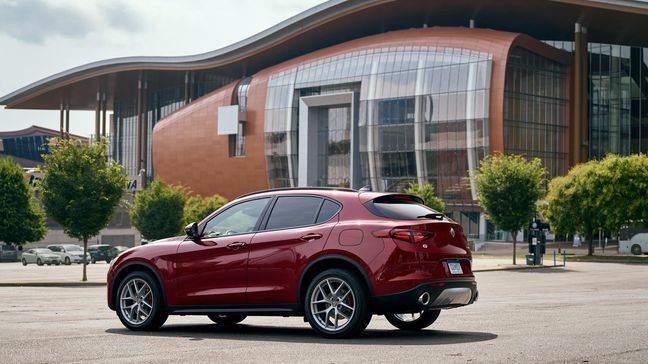 2018 Alfa Romeo Stelvio Ti Lusso (Image courtesy of Fiat Chrysler Automobiles)