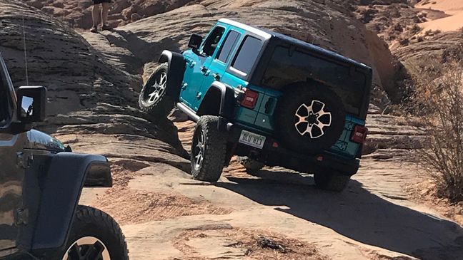 2020 Jeep Wrangler EcoDiesel (Sinclair Broadcast Group / Jill Ciminillo)