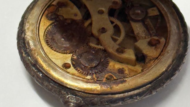 Pocket watch belonging to second-class Titanic passenger Sinai Kantor (Photo Henry Aldridge and Son Ltd.)