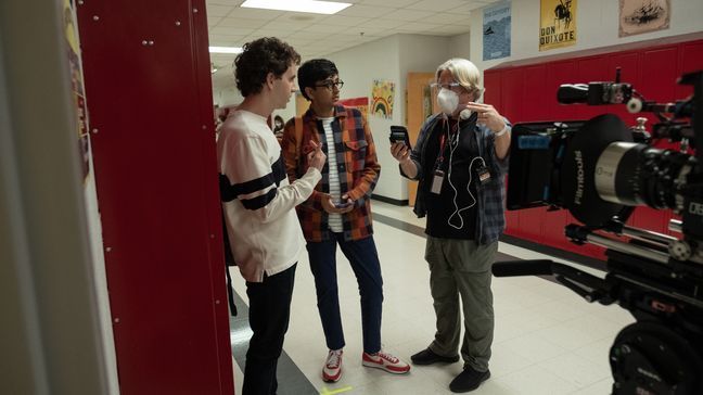 (from left) Ben Platt, Nik Dodani and director Stephen Chbosky on the set of Dear Evan Hansen. (Photo: Universal Pictures)