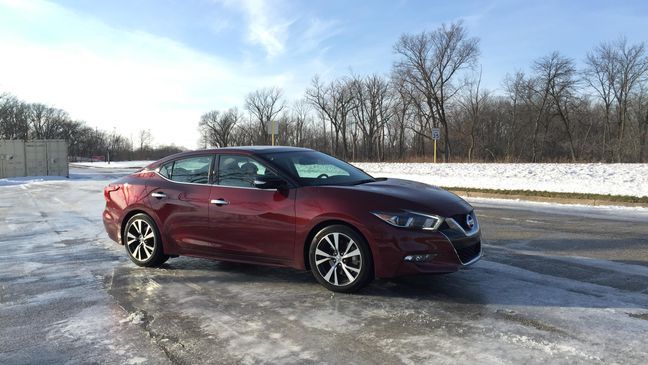 2016 Nissan Maxima (Sinclair Broadcast Group / Jill Ciminillo)