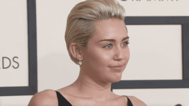 Miley Cyrus reveals she's been sober for 6 months now. (Photo: CNN, POOL via CNN Newsource)