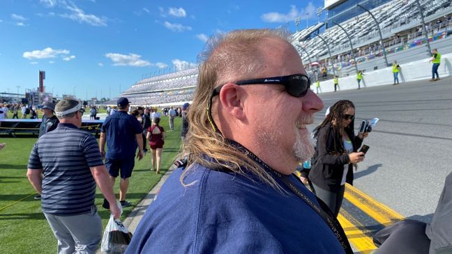 Business in the front: Best mullets of Daytona (WZTV)