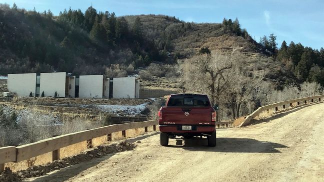 2020 Nissan Titan SL  (Sinclair Broadcast Group / Jill Ciminillo)